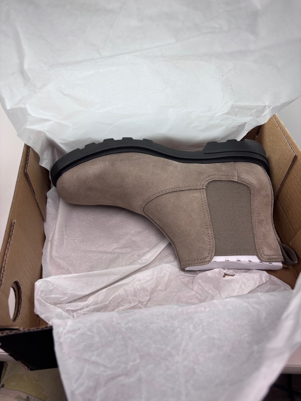 NWT Sorel Men's Sz 9 Cyprus Chelsea Waterproof Boots in Khaki II/Jet Colorway - Picture 6 of 11